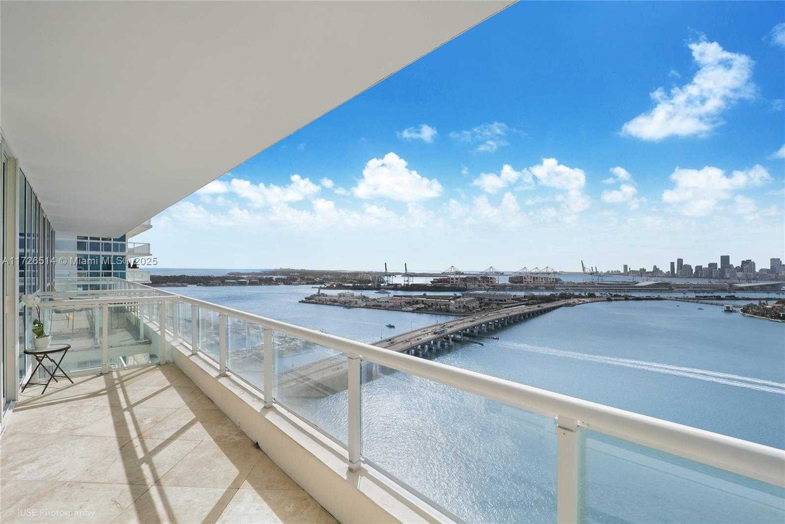 Small Image of 540 WEST AVE #2312, Miami Beach Number 7
