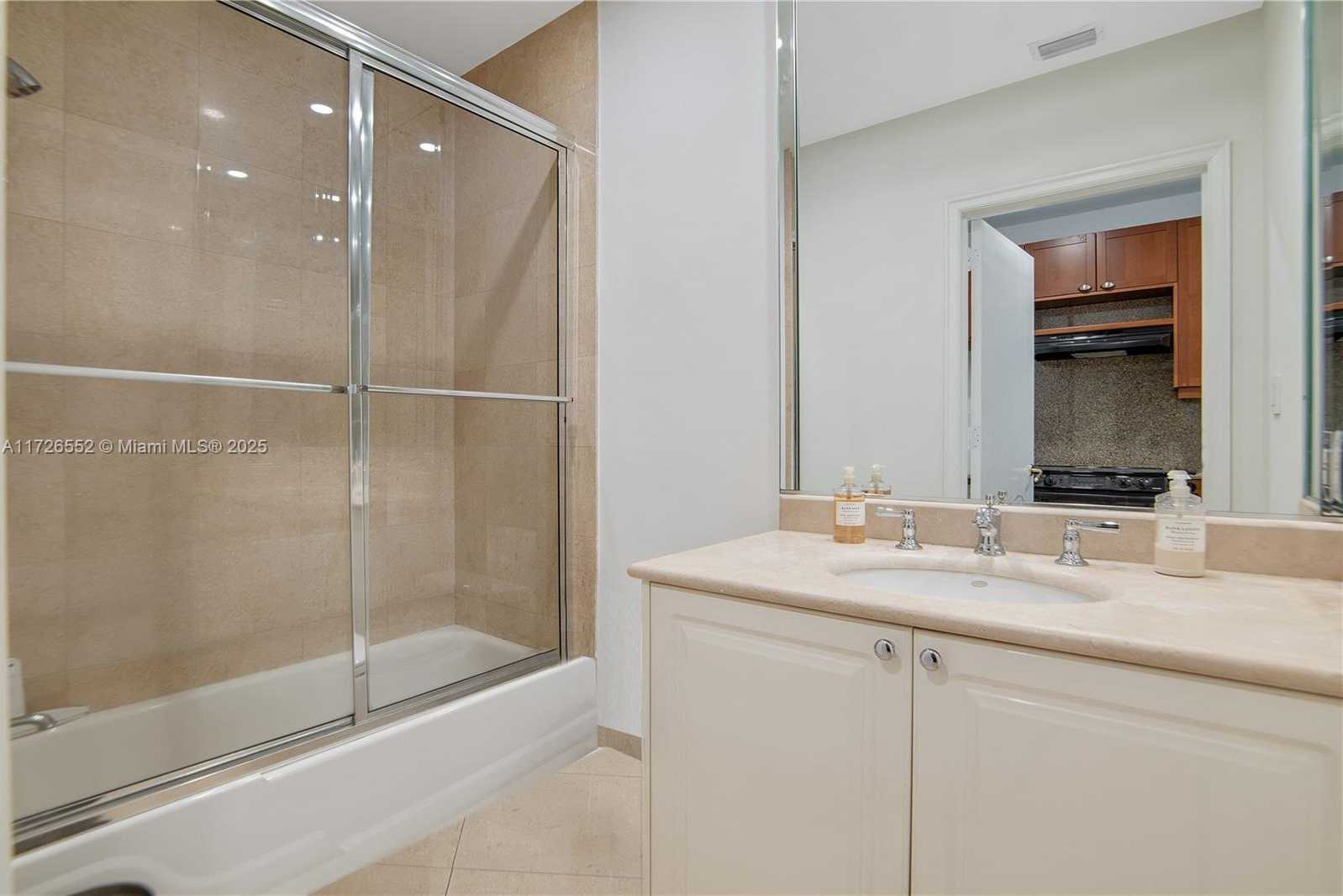 Small Image of 20165 NORTH EAST 39TH PL #303 & 204, Aventura Number 30