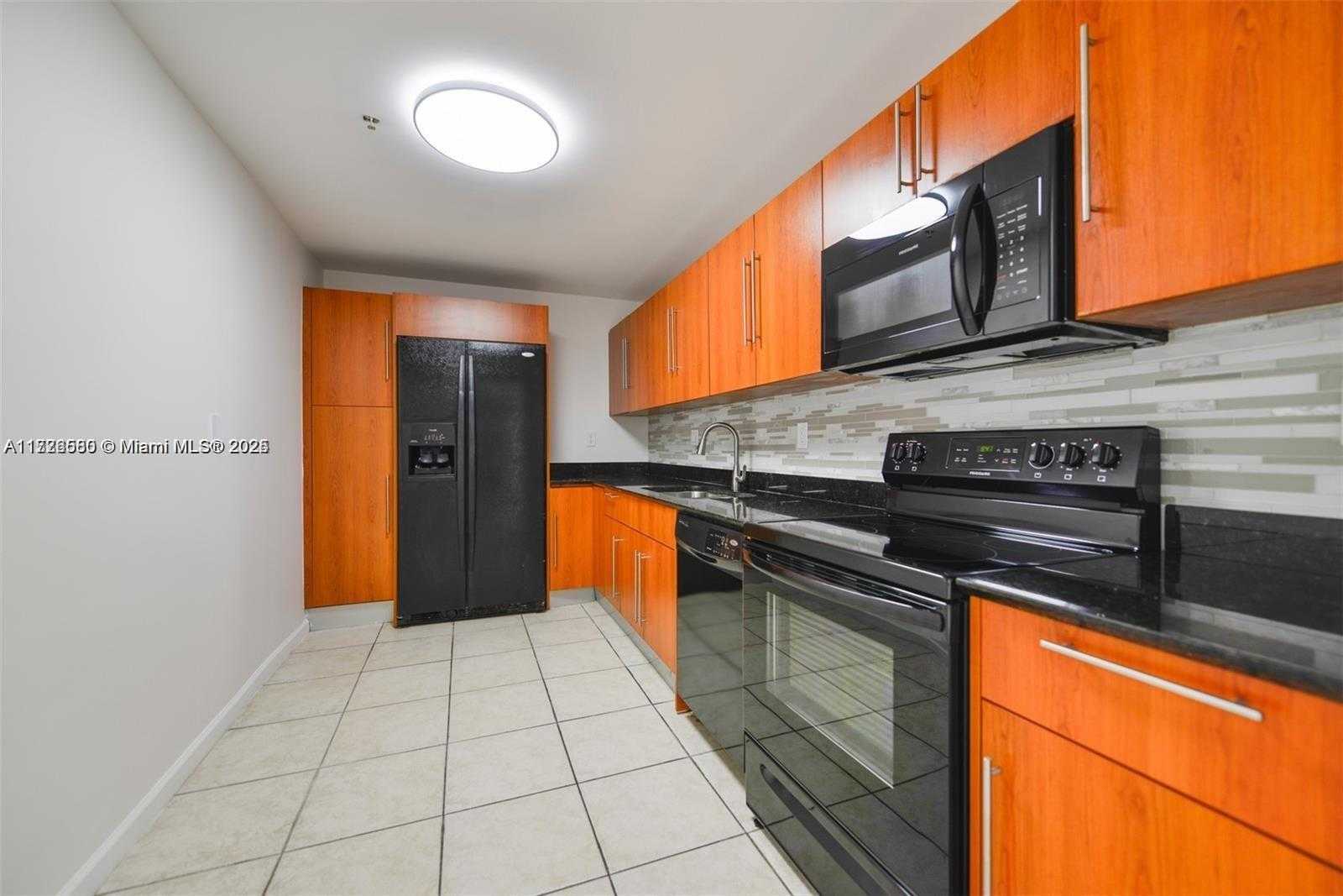Small Image of 3000 SOUTH OCEAN DR #502, Hollywood Number 8
