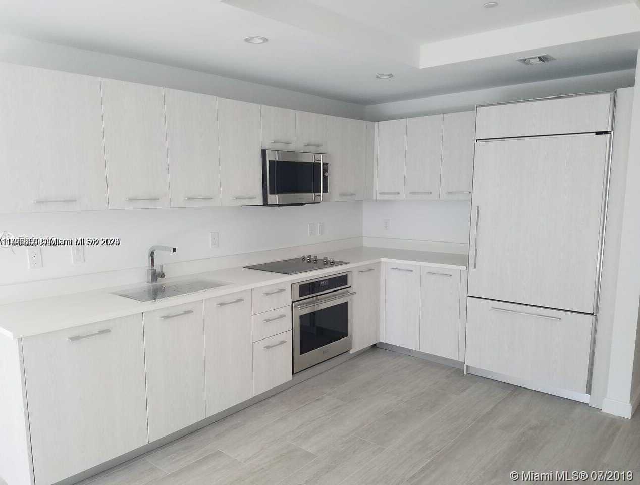 Small Image of 55 SOUTH WEST 9TH ST #1805, Miami Number 2