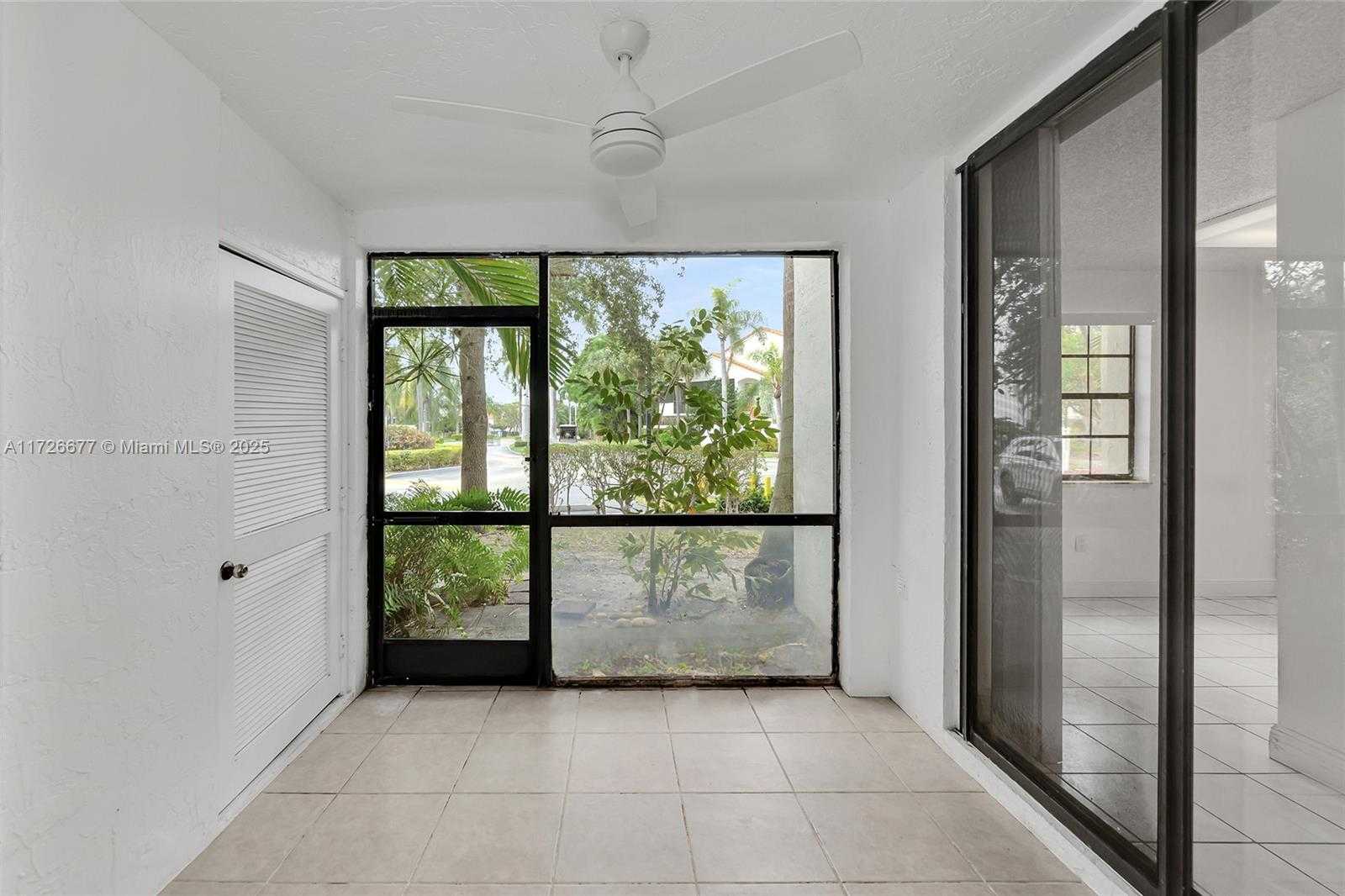 Small Image of 3545 MAGELLAN CIR #351-5, Aventura Number 11