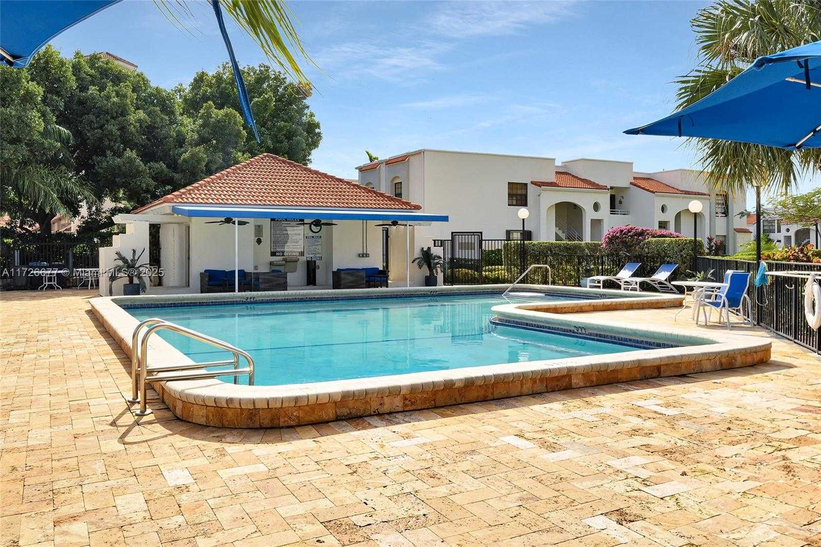 Small Image of 3545 MAGELLAN CIR #351-5, Aventura Number 27