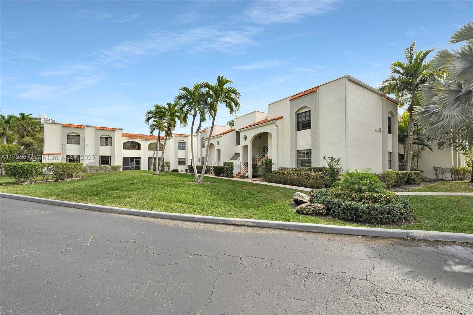Small Image of 3545 MAGELLAN CIR #351-5, Aventura Number 3