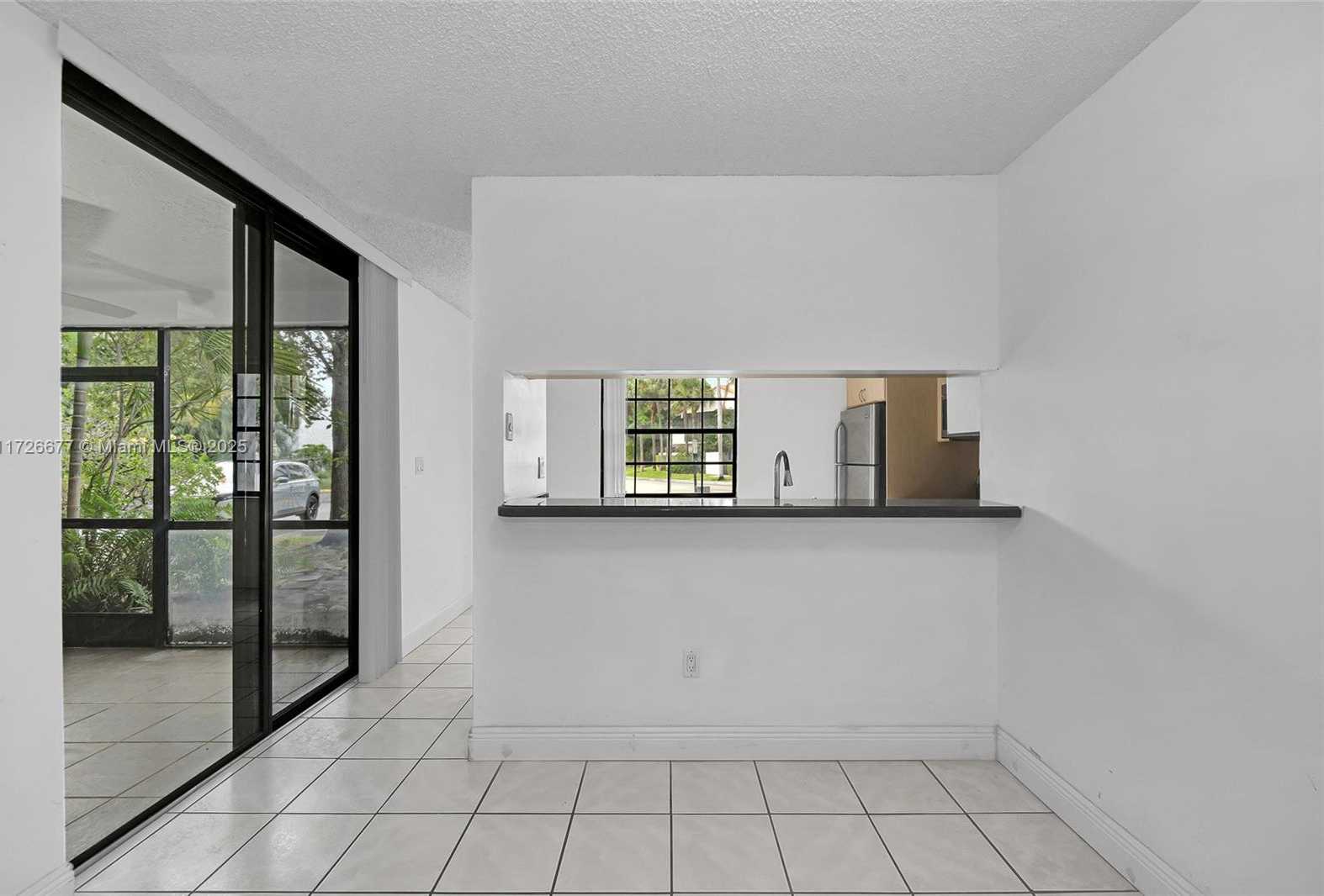 Small Image of 3545 MAGELLAN CIR #351-5, Aventura Number 6