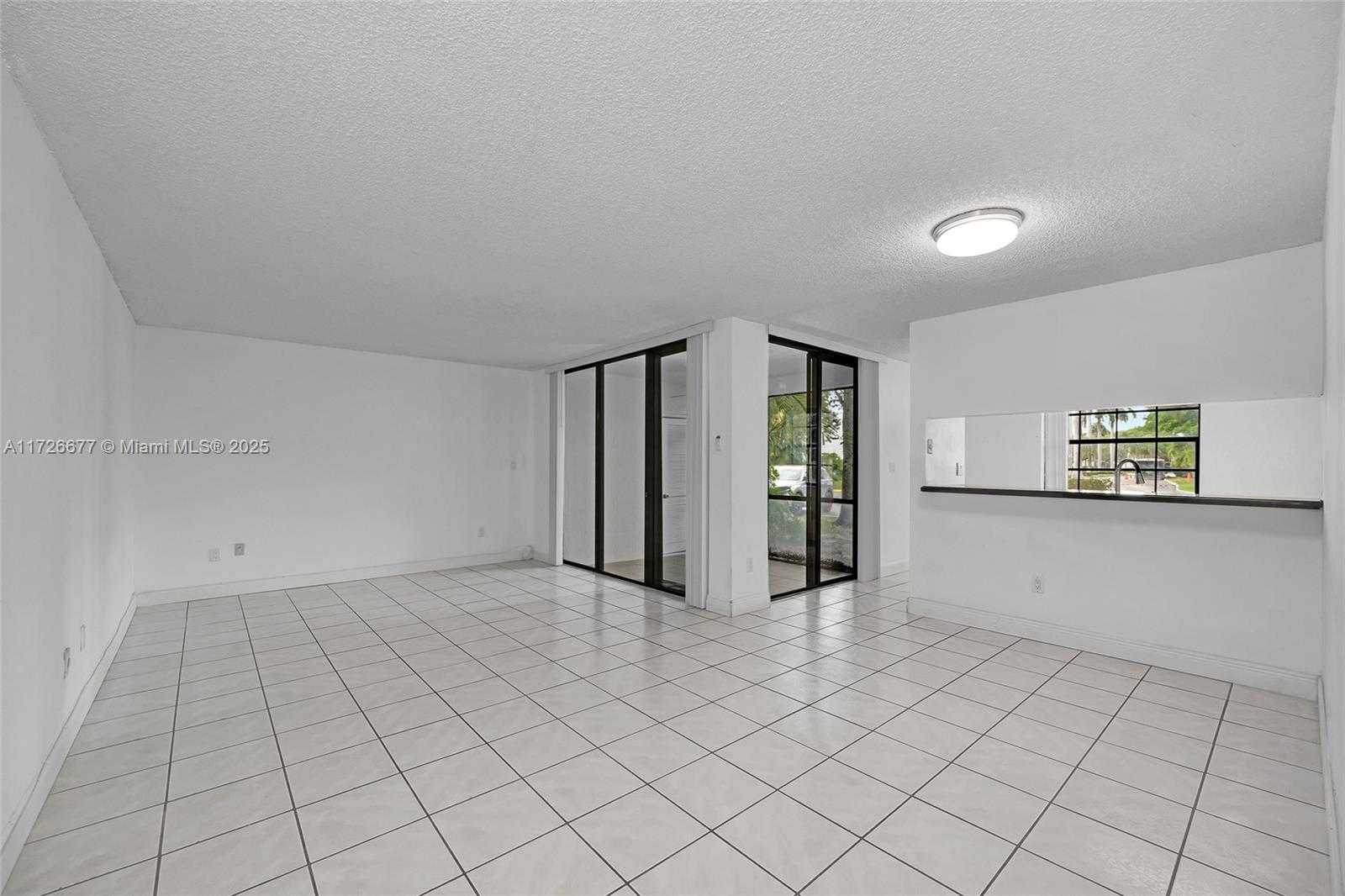 Small Image of 3545 MAGELLAN CIR #351-5, Aventura Number 7