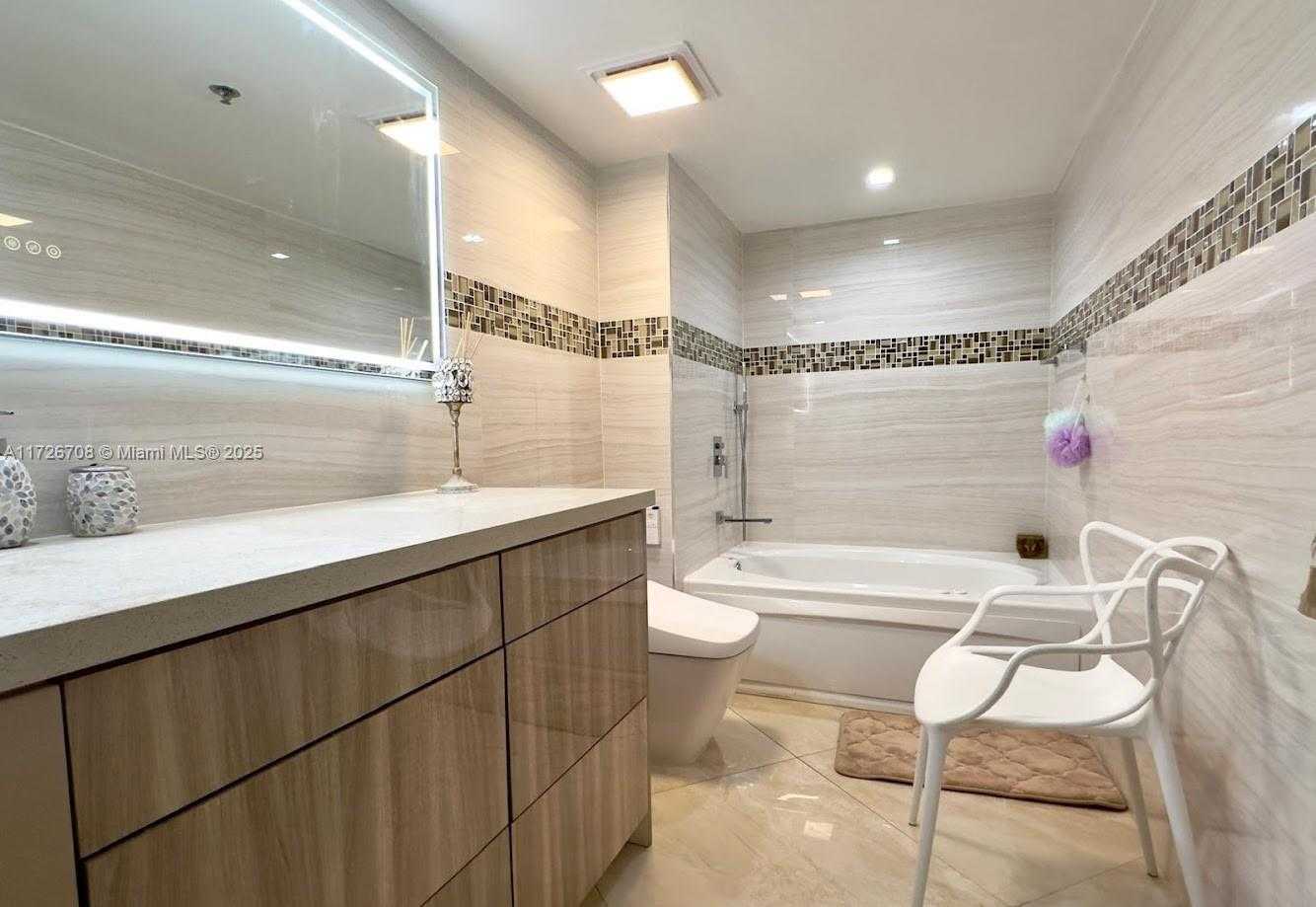 Small Image of 1201 SOUTH OCEAN DR #2202S, Hollywood Number 13