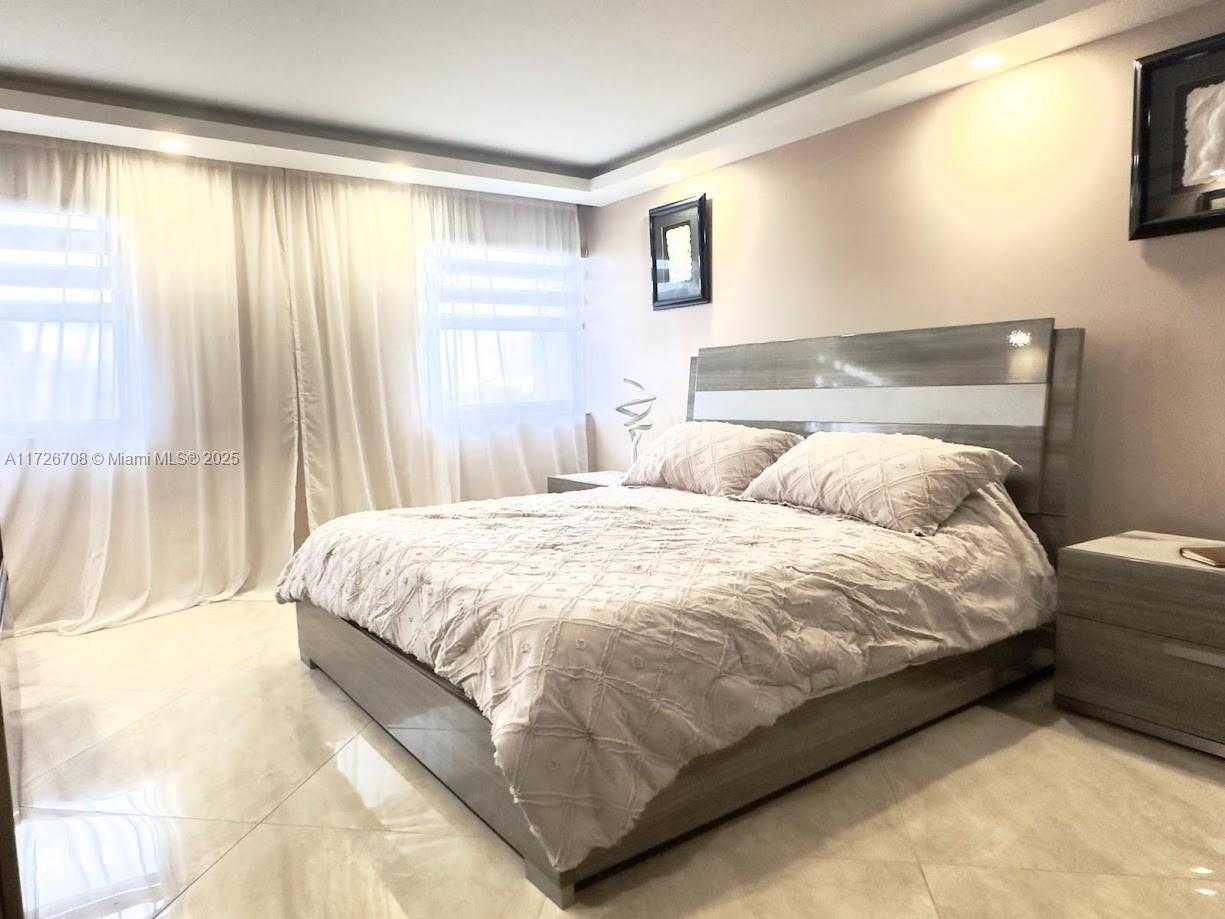 Small Image of 1201 SOUTH OCEAN DR #2202S, Hollywood Number 8