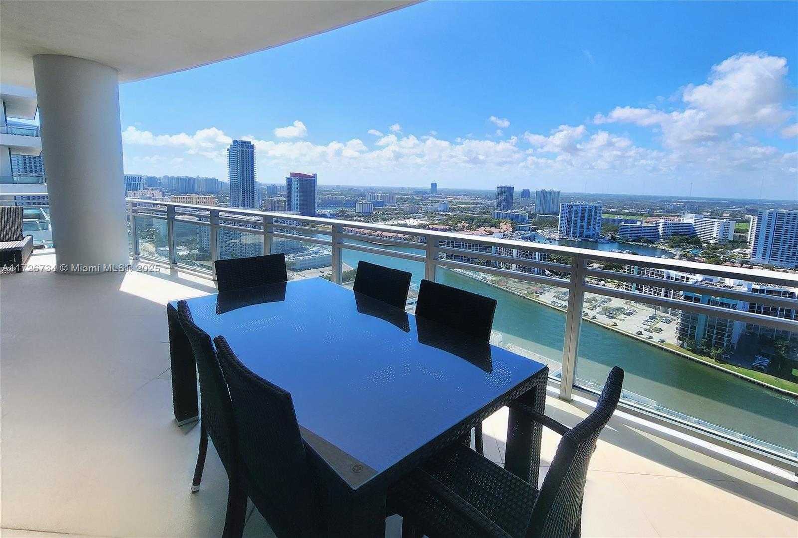 Small Image of 3535 SOUTH OCEAN DR #2805, Hollywood Number 2