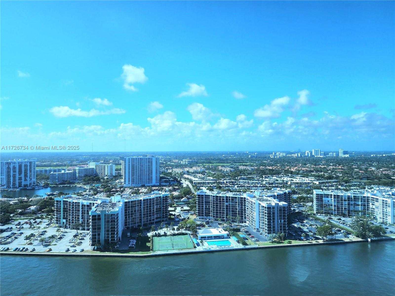 Small Image of 3535 SOUTH OCEAN DR #2805, Hollywood Number 45