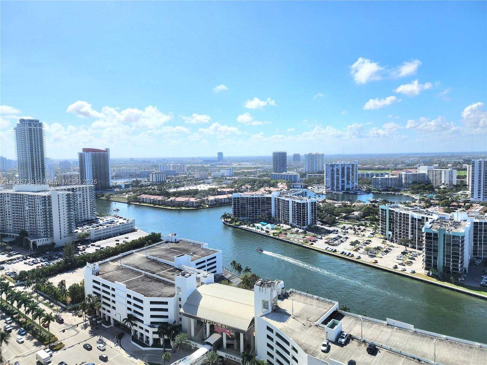 Small Image of 3535 SOUTH OCEAN DR #2805, Hollywood Number 46