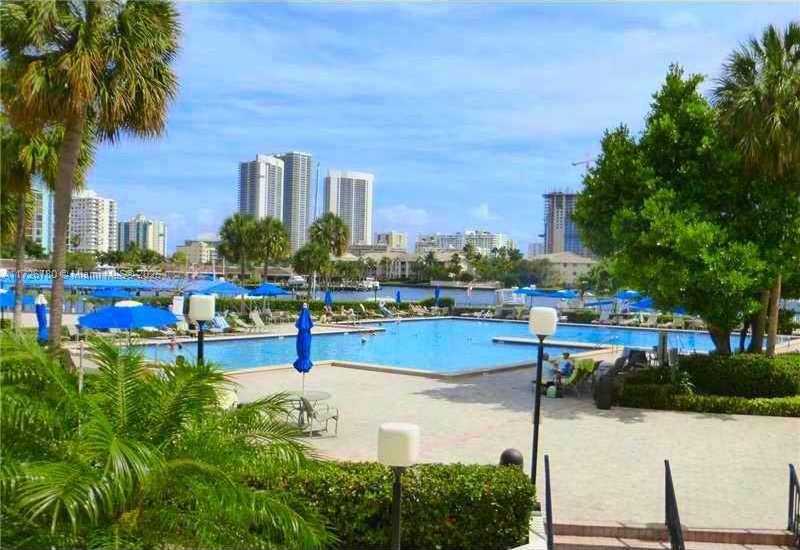 Small Image of 2500 PARKVIEW DR #315, Hallandale Beach Number 16