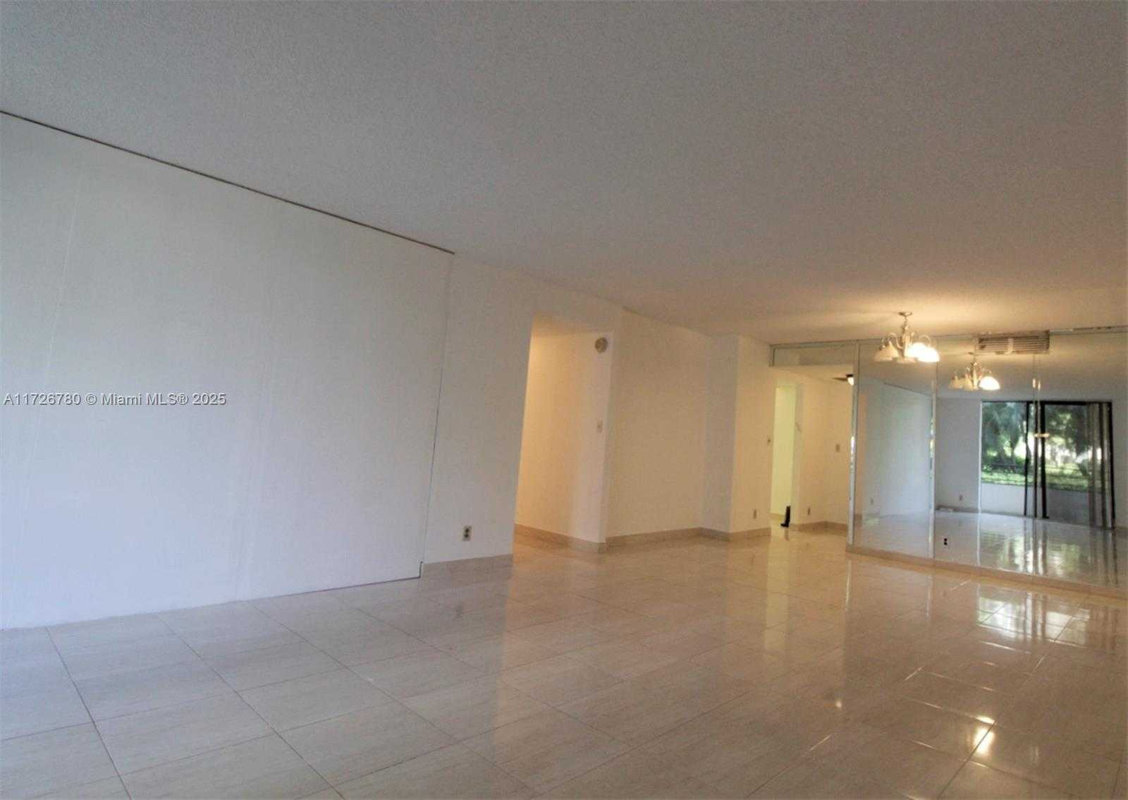 Small Image of 2500 PARKVIEW DR #315, Hallandale Beach Number 24