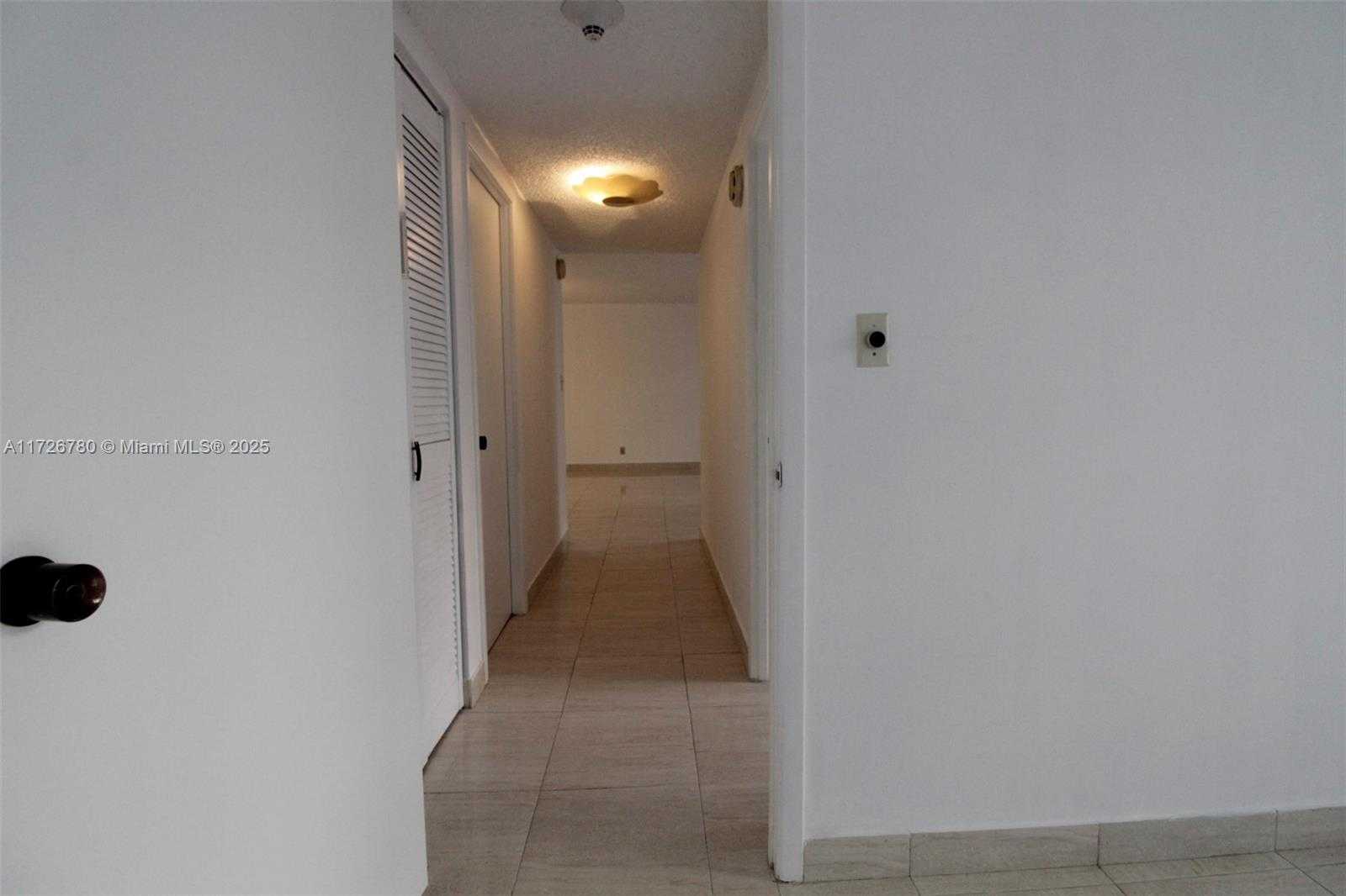 Small Image of 2500 PARKVIEW DR #315, Hallandale Beach Number 41