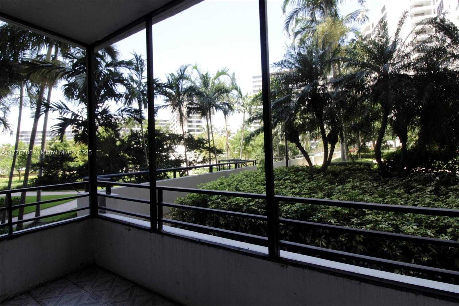 Small Image of 2500 PARKVIEW DR #315, Hallandale Beach Number 45