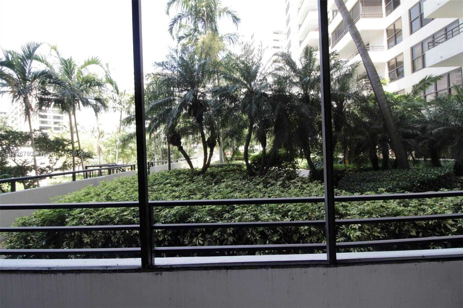 Small Image of 2500 PARKVIEW DR #315, Hallandale Beach Number 46