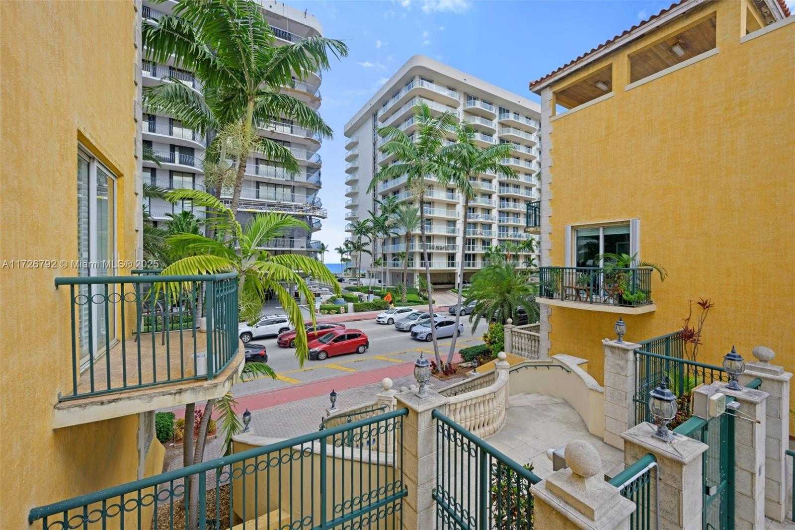 Small Image of 8888 COLLINS AVE #207, Surfside Number 23