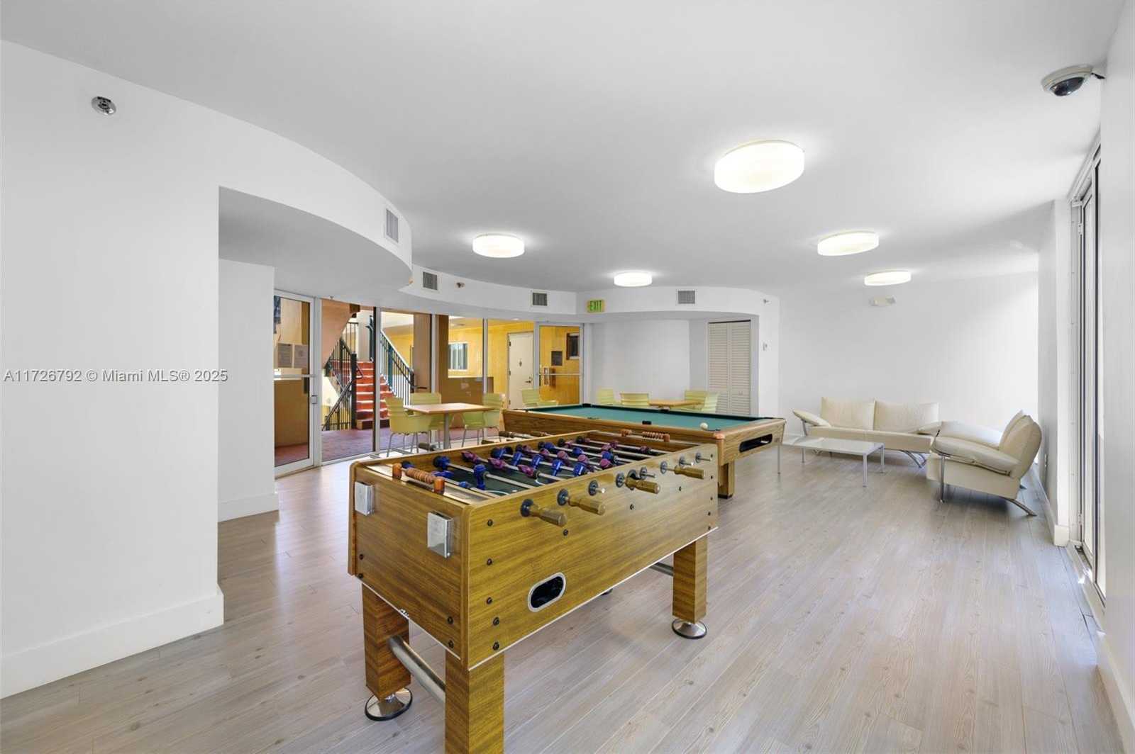 Small Image of 8888 COLLINS AVE #207, Surfside Number 31