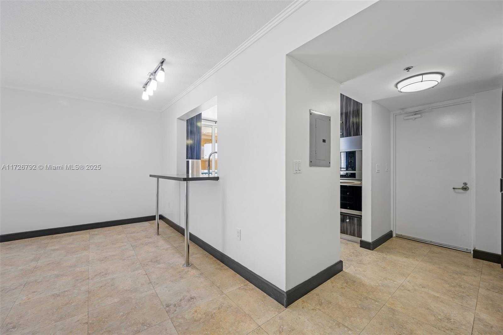 Small Image of 8888 COLLINS AVE #207, Surfside Number 7