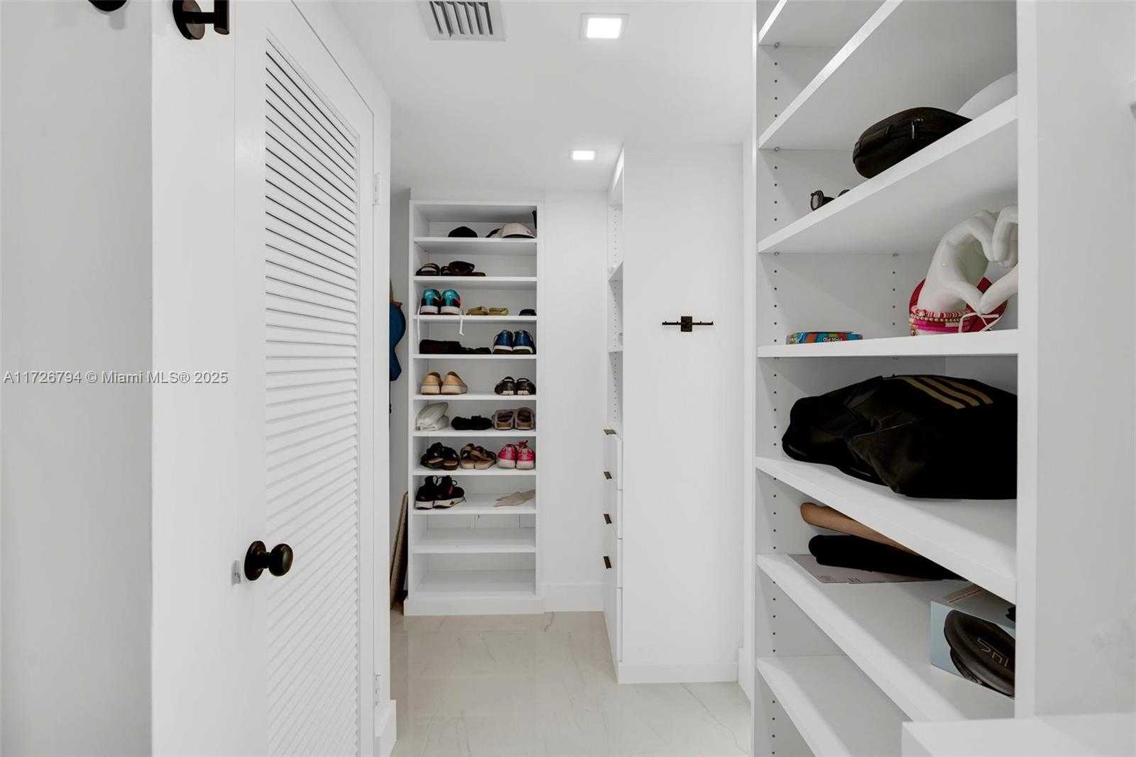 Small Image of 9225 COLLINS AVE #902, Surfside Number 10