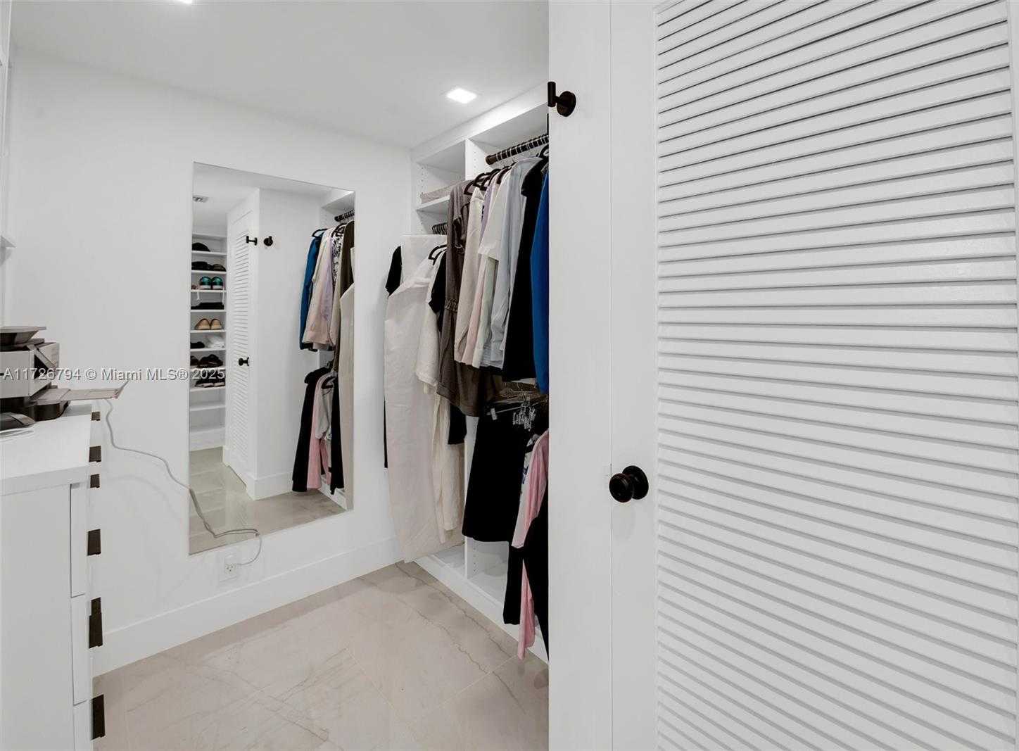 Small Image of 9225 COLLINS AVE #902, Surfside Number 15