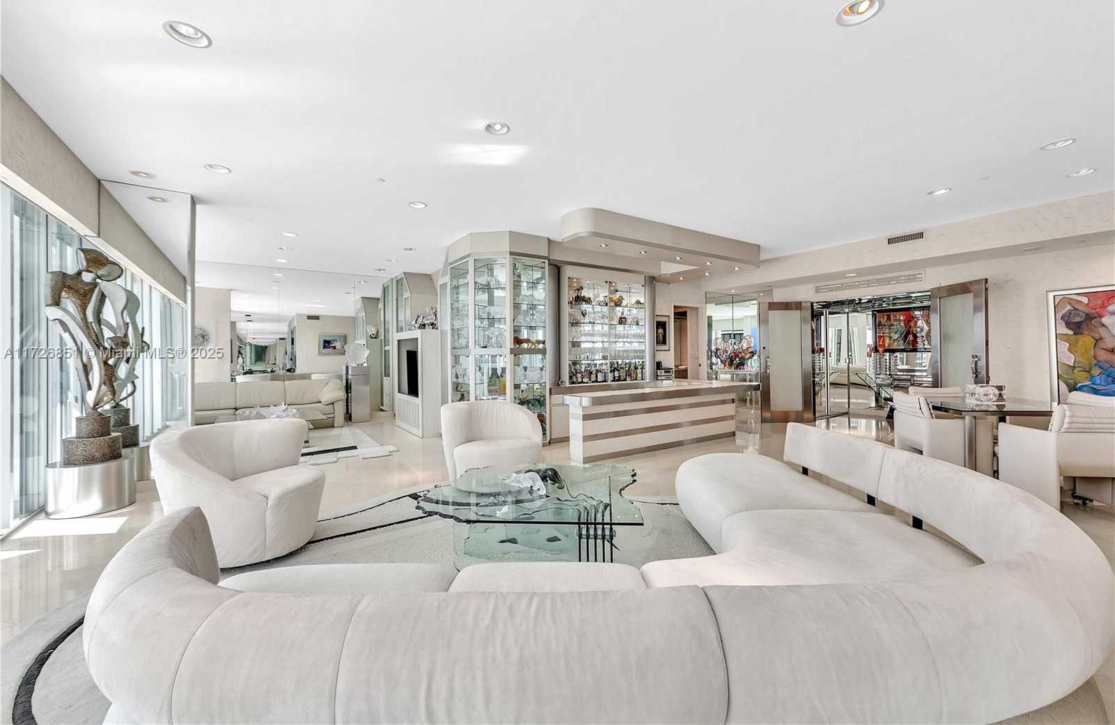 Small Image of 10101 COLLINS AVE #11D+cabana, Bal Harbour Number 21