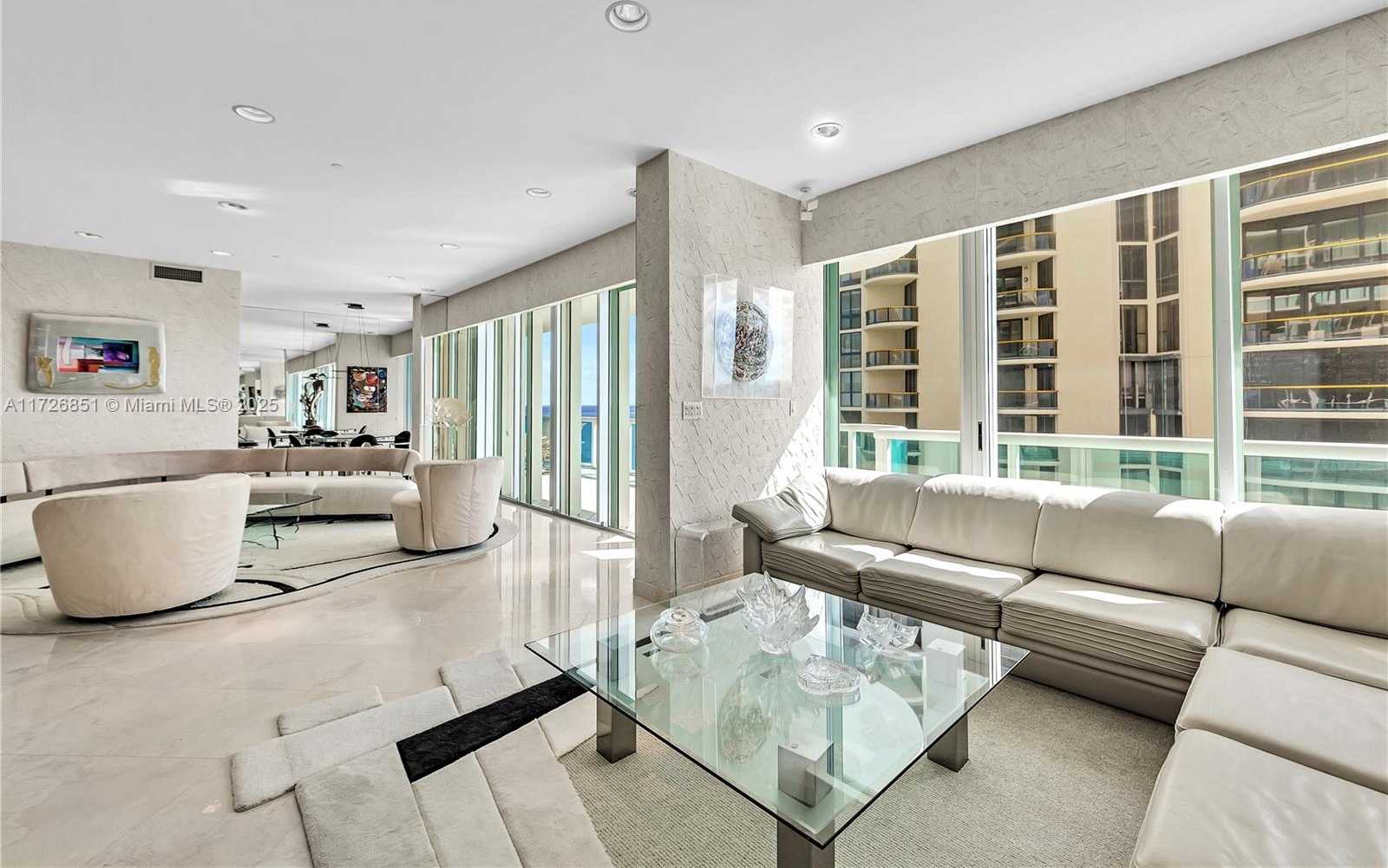 Small Image of 10101 COLLINS AVE #11D+cabana, Bal Harbour Number 26