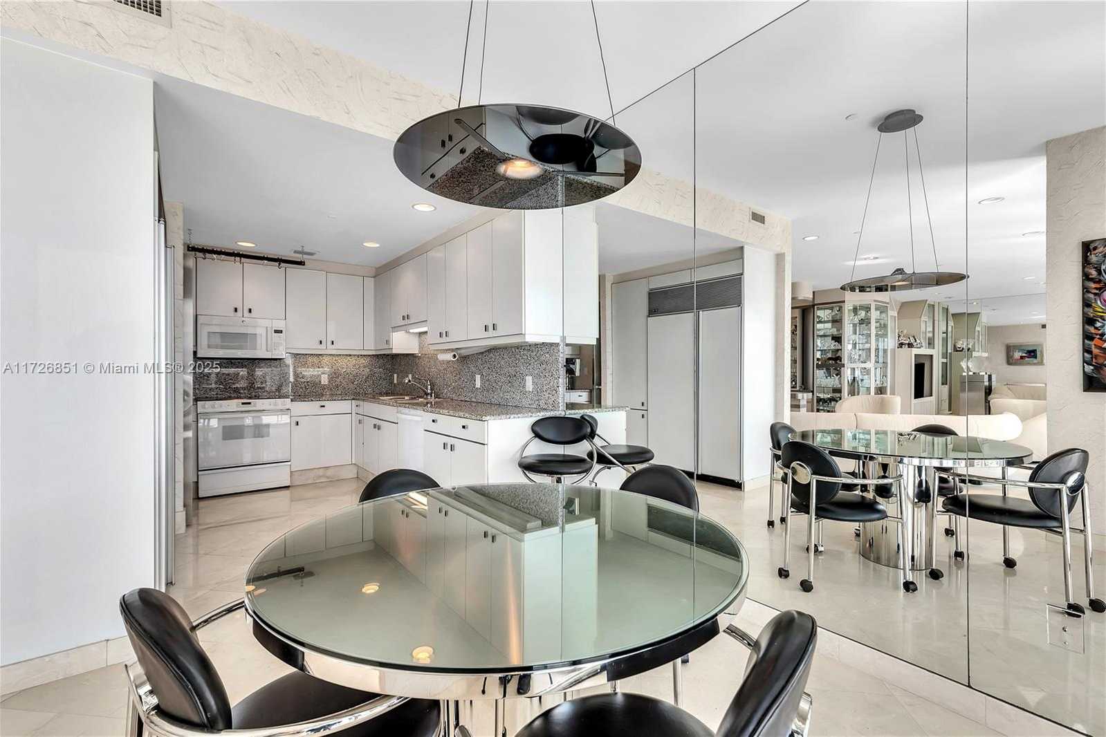 Small Image of 10101 COLLINS AVE #11D+cabana, Bal Harbour Number 36