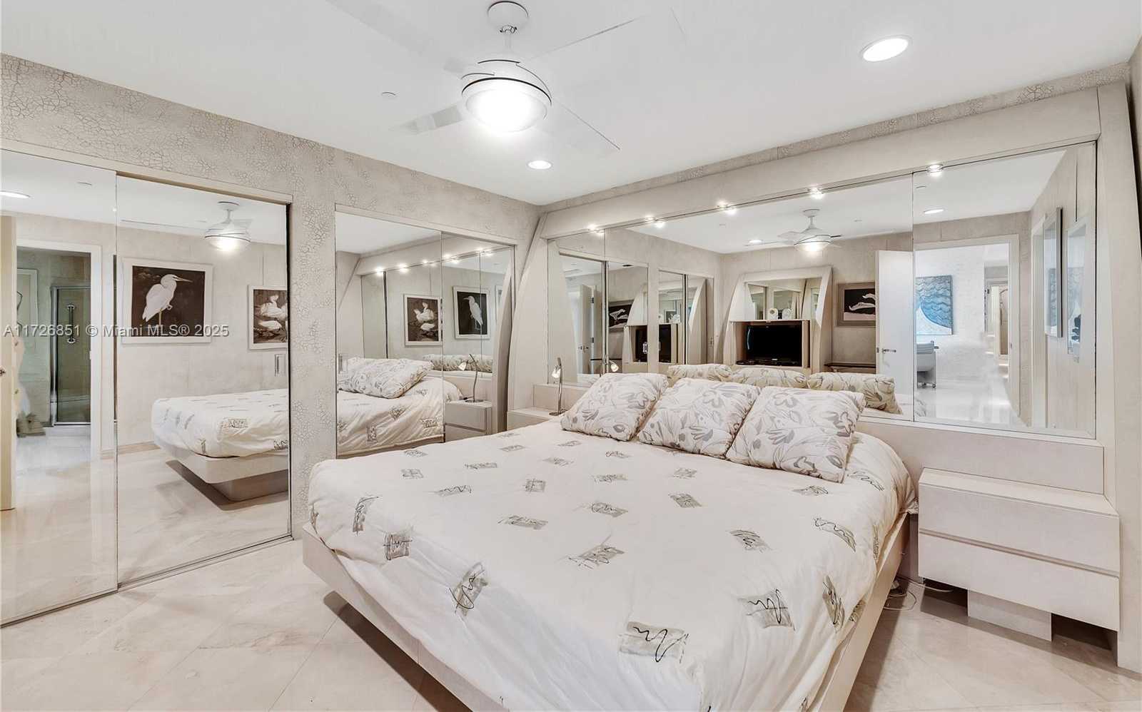 Small Image of 10101 COLLINS AVE #11D+cabana, Bal Harbour Number 47