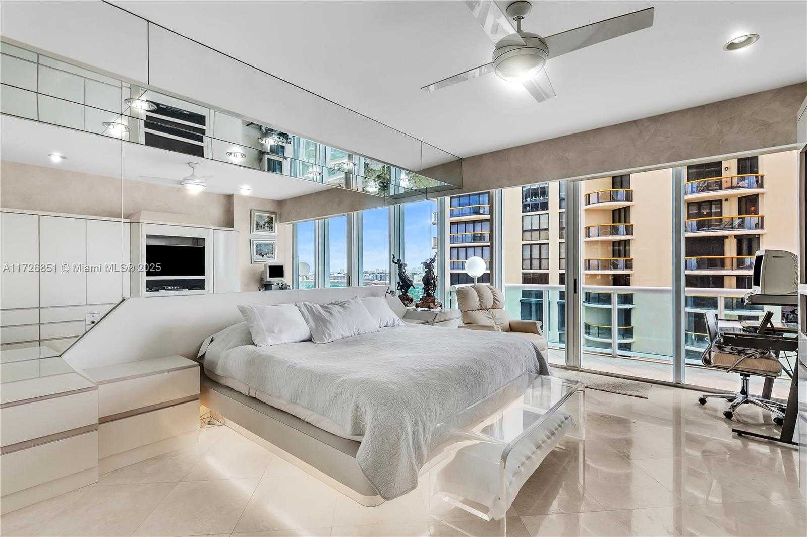 Small Image of 10101 COLLINS AVE #11D+cabana, Bal Harbour Number 48