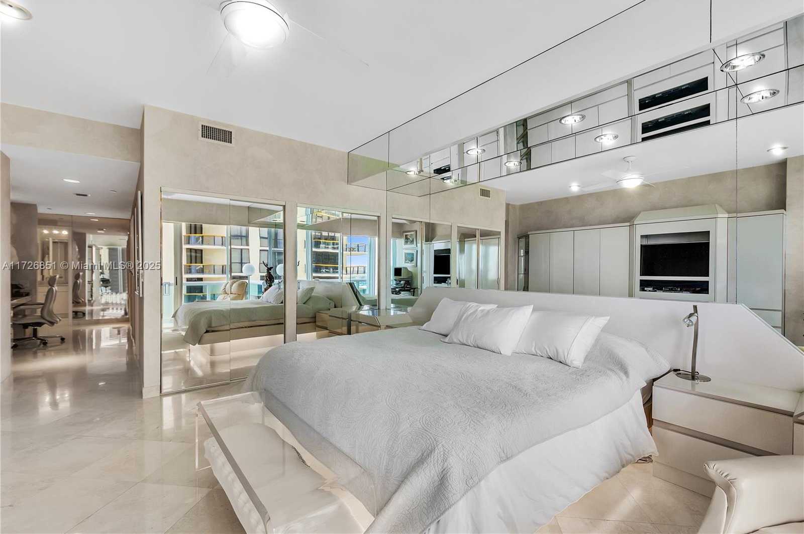 Small Image of 10101 COLLINS AVE #11D+cabana, Bal Harbour Number 49