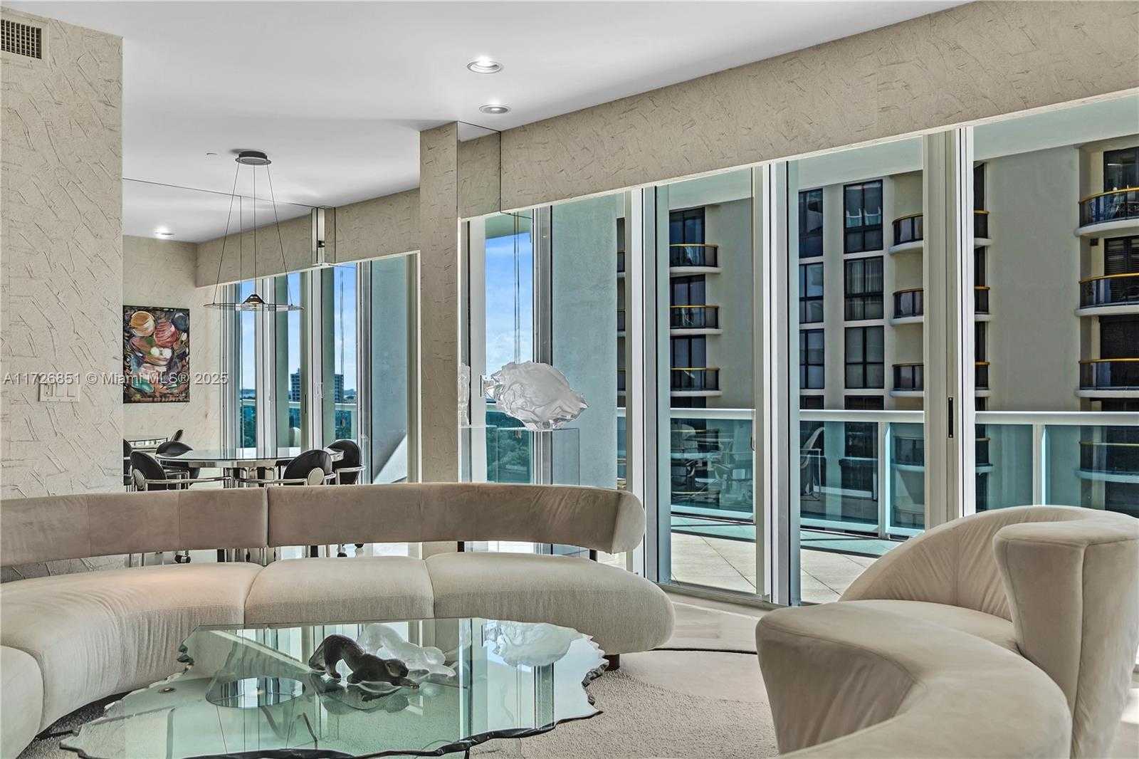 Small Image of 10101 COLLINS AVE #11D+cabana, Bal Harbour Number 57