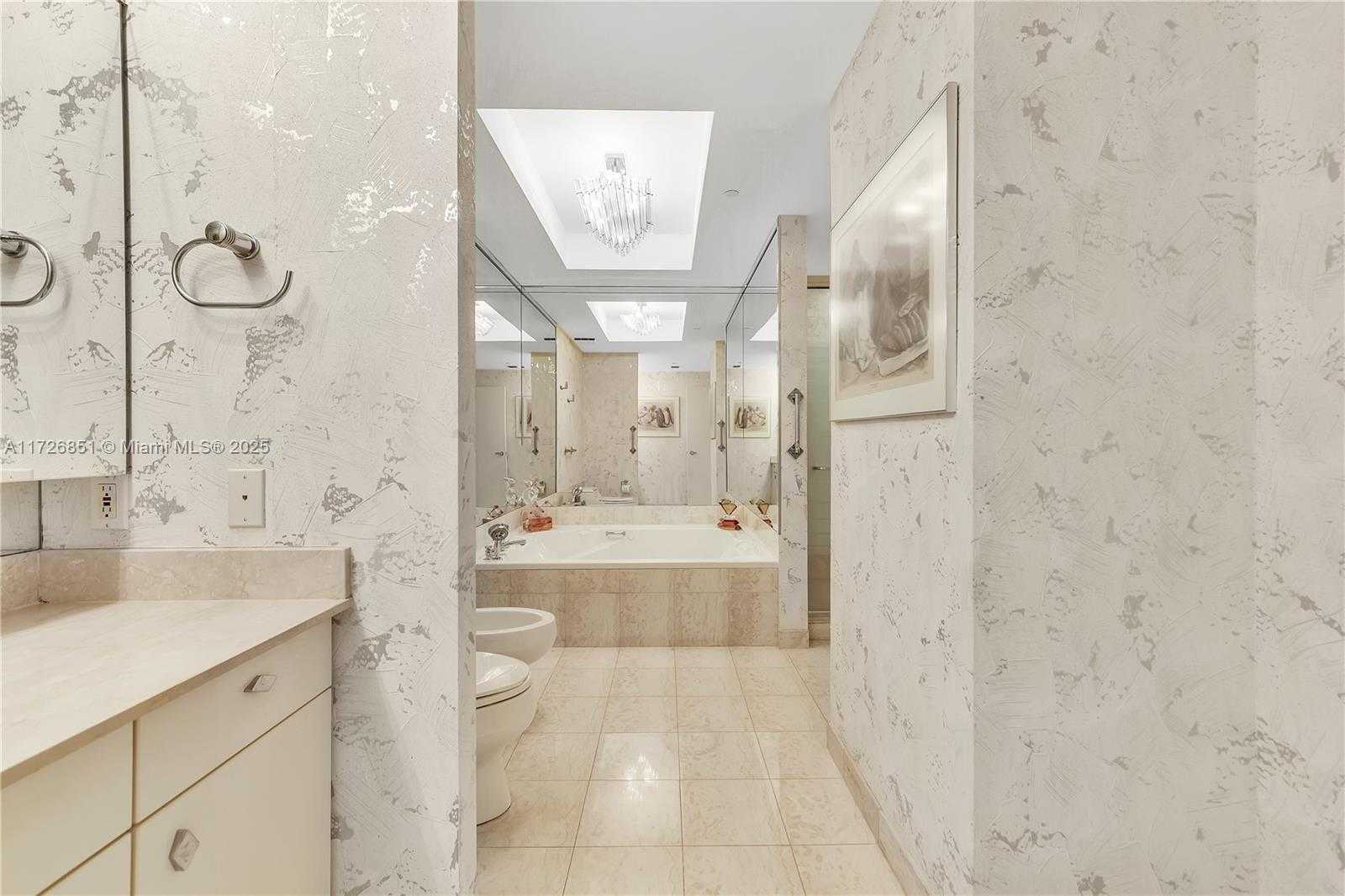 Small Image of 10101 COLLINS AVE #11D+cabana, Bal Harbour Number 75