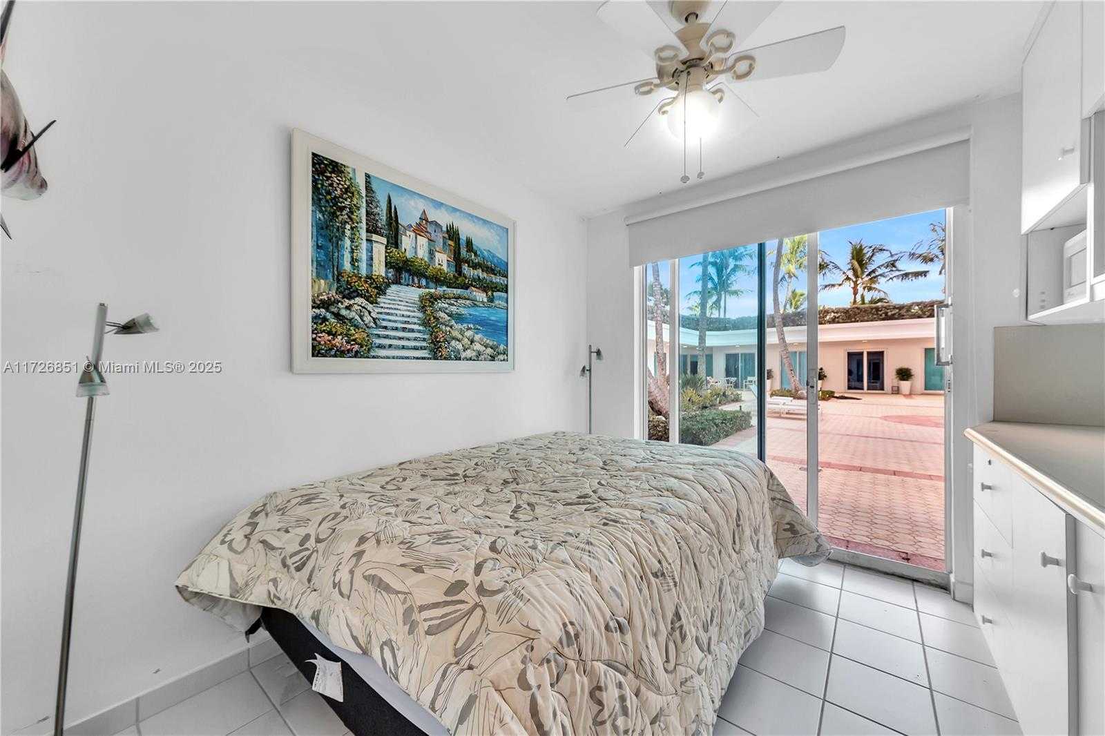 Small Image of 10101 COLLINS AVE #11D+cabana, Bal Harbour Number 86