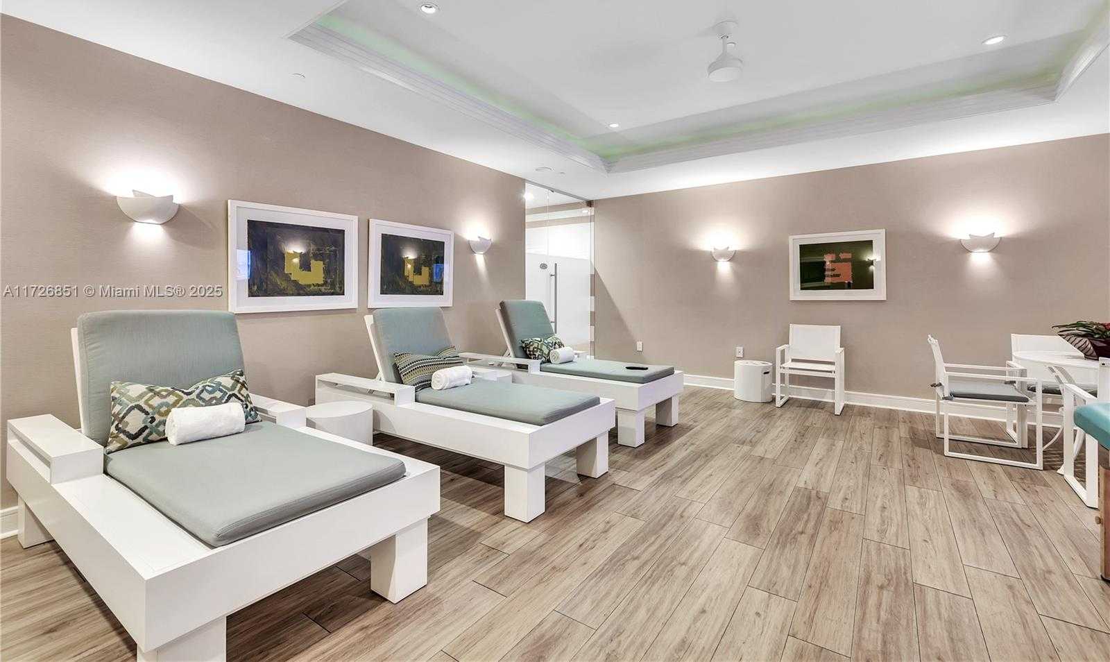 Small Image of 10101 COLLINS AVE #11D+cabana, Bal Harbour Number 89