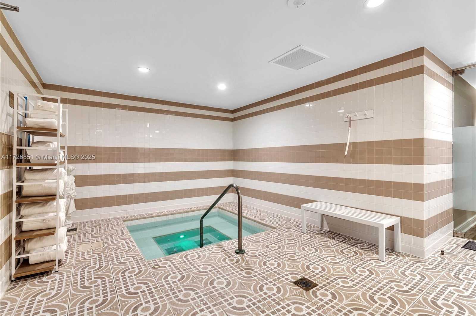 Small Image of 10101 COLLINS AVE #11D+cabana, Bal Harbour Number 91