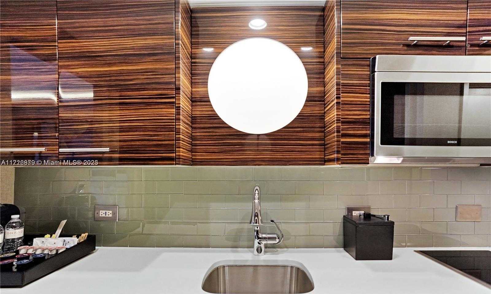 Small Image of 551 NORTH FORT LAUDERDALE BEACH BLVD #R1806, Fort Lauderdale Number 9