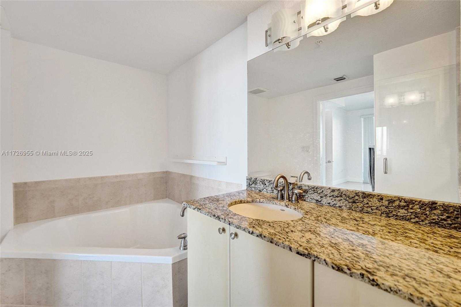 Small Image of 1830 RADIUS DR #609, Hollywood Number 19