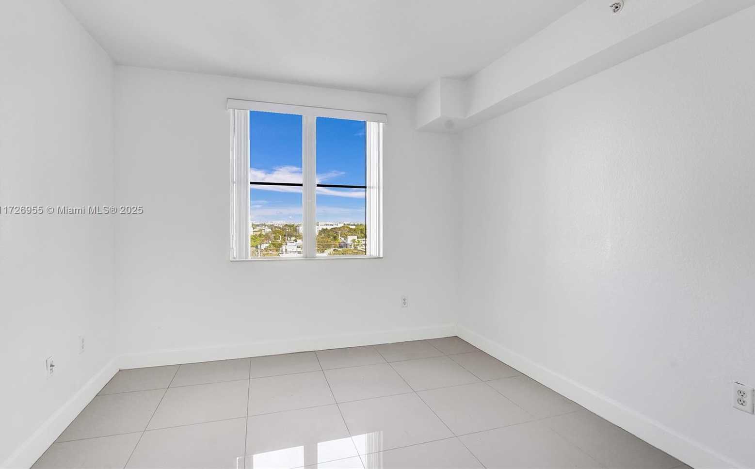 Small Image of 1830 RADIUS DR #609, Hollywood Number 21