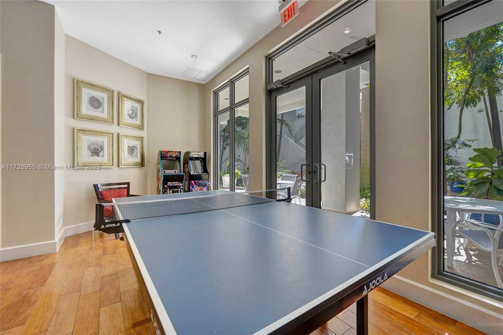 Small Image of 1830 RADIUS DR #609, Hollywood Number 45