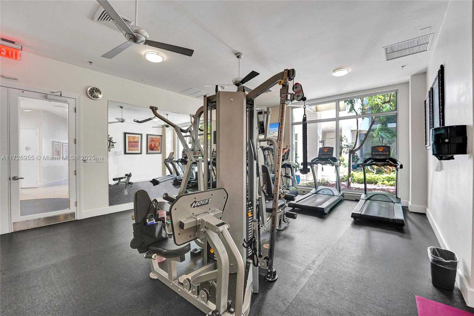 Small Image of 1830 RADIUS DR #609, Hollywood Number 49