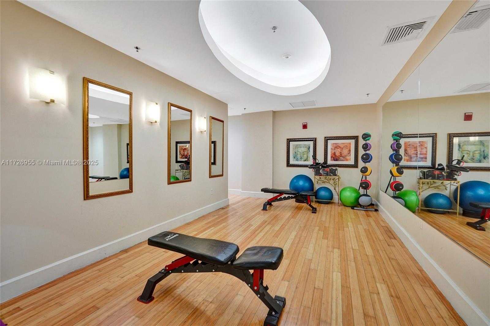 Small Image of 1830 RADIUS DR #609, Hollywood Number 51