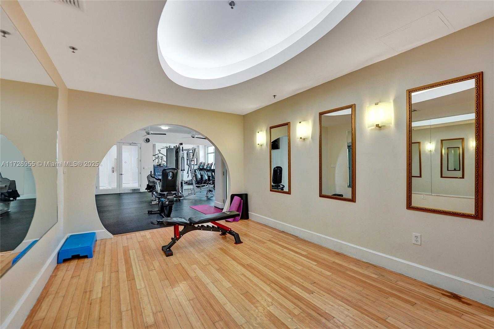 Small Image of 1830 RADIUS DR #609, Hollywood Number 53