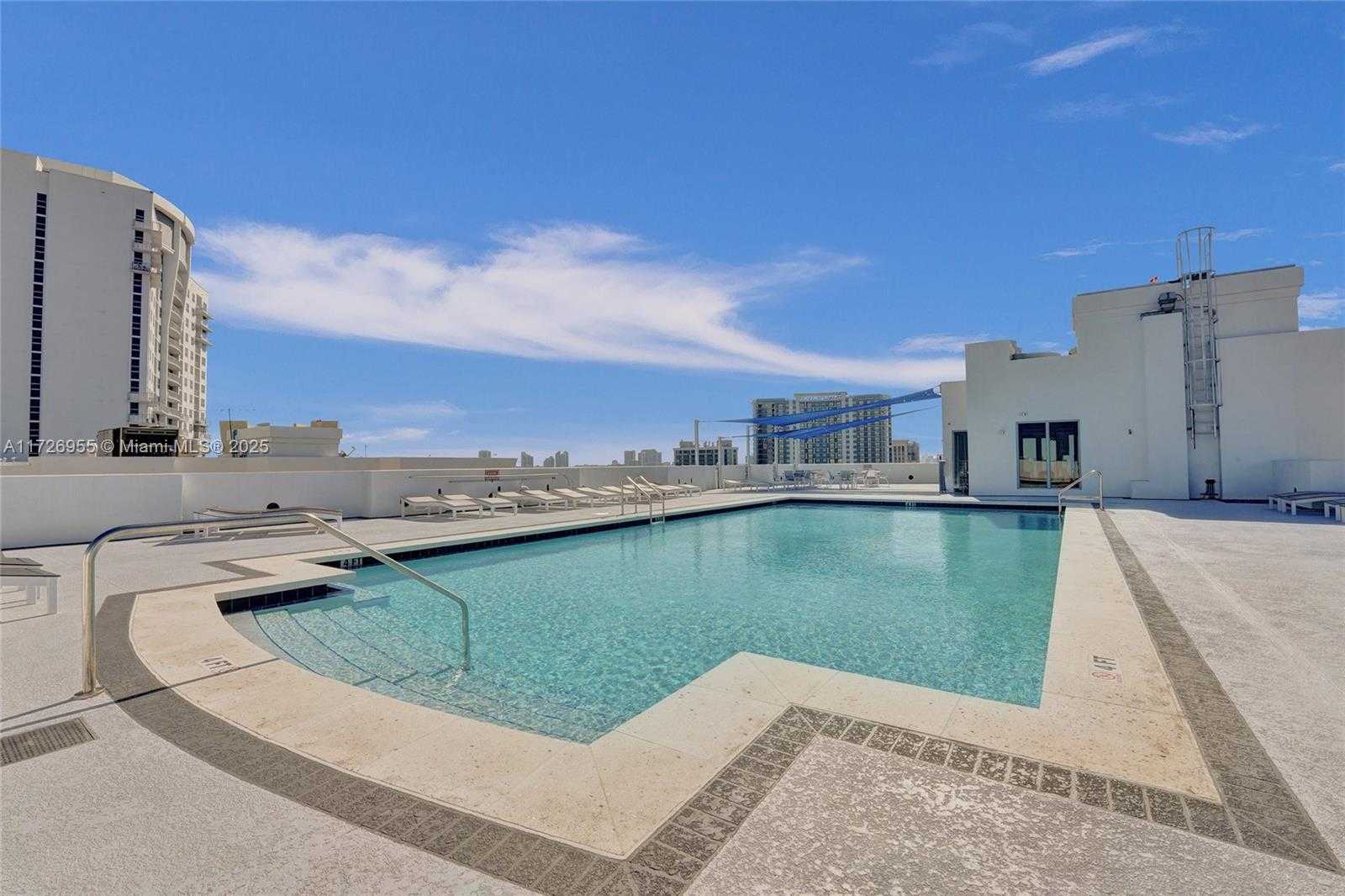 Small Image of 1830 RADIUS DR #609, Hollywood Number 59
