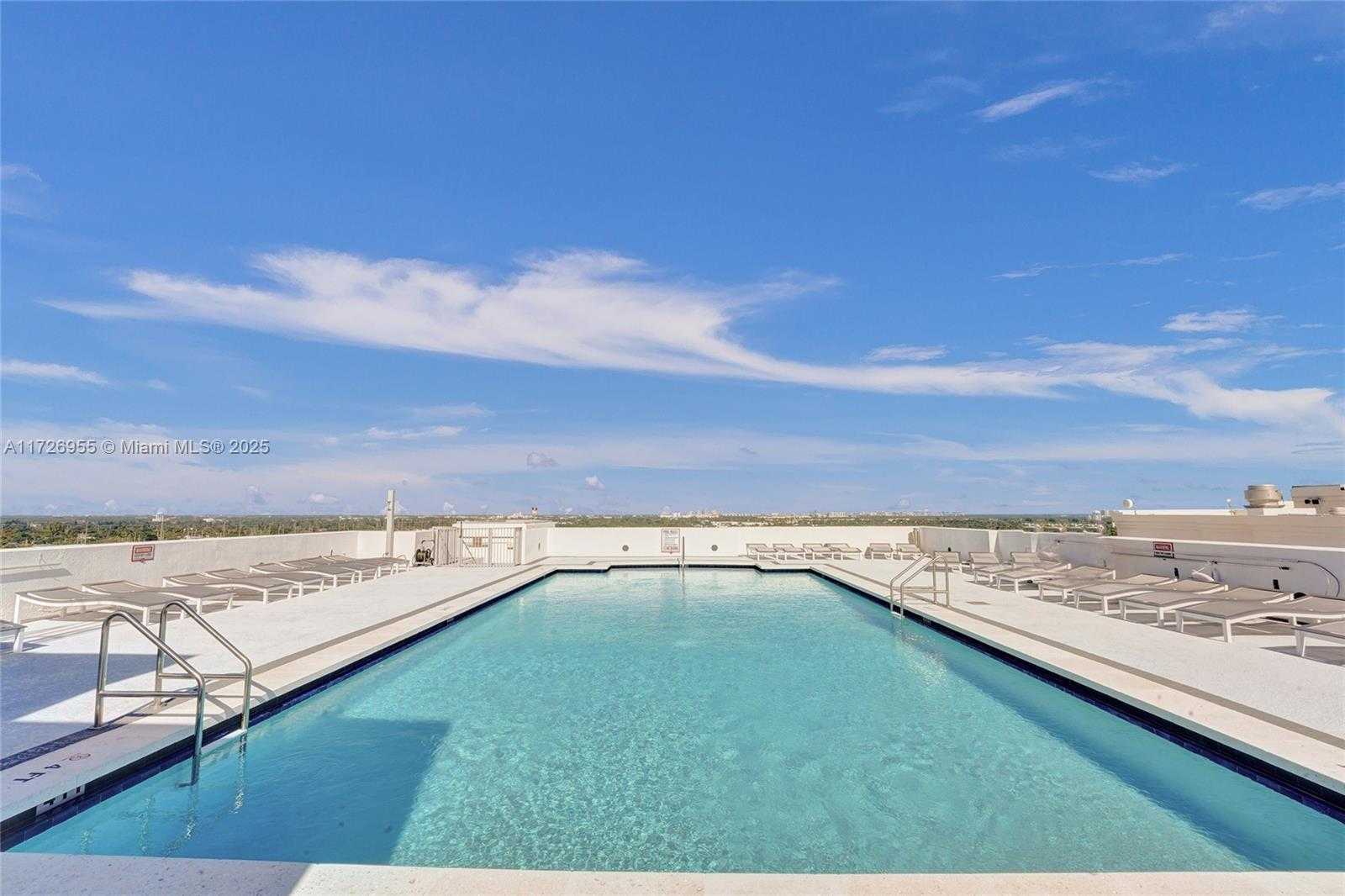 Small Image of 1830 RADIUS DR #609, Hollywood Number 62