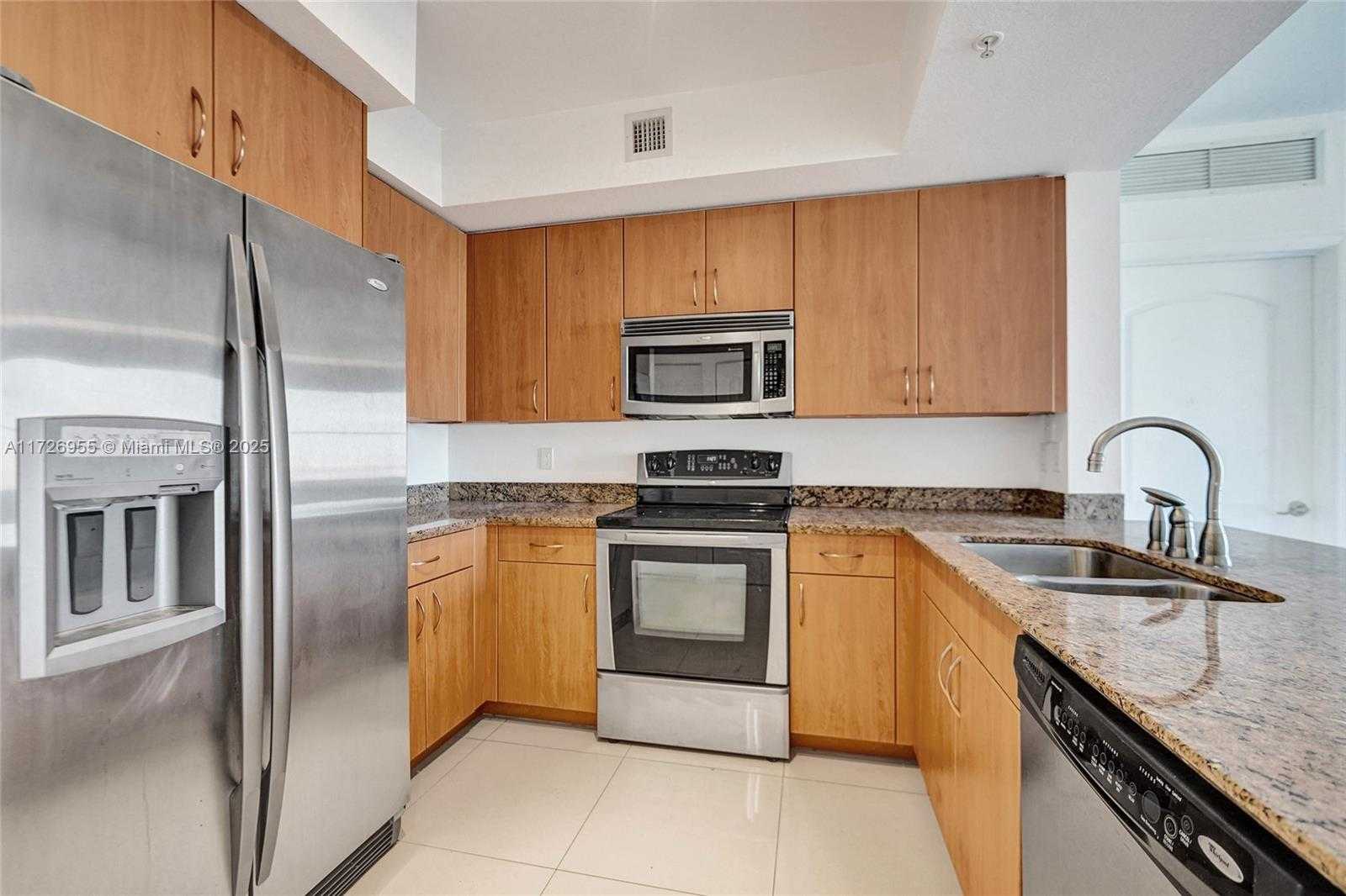 Small Image of 1830 RADIUS DR #609, Hollywood Number 7