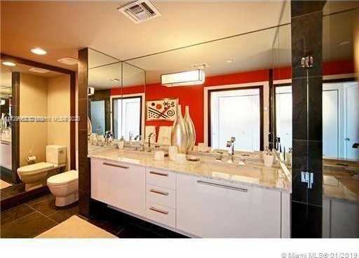 Small Image of 900 BISCAYNE BLVD #3904, Miami Number 11