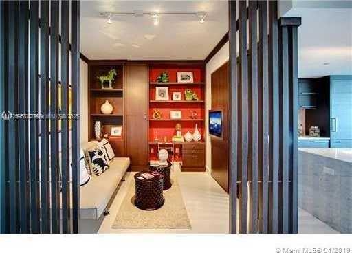 Small Image of 900 BISCAYNE BLVD #3904, Miami Number 6