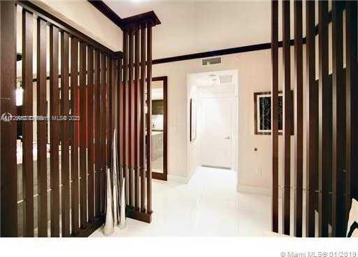Small Image of 900 BISCAYNE BLVD #3904, Miami Number 7