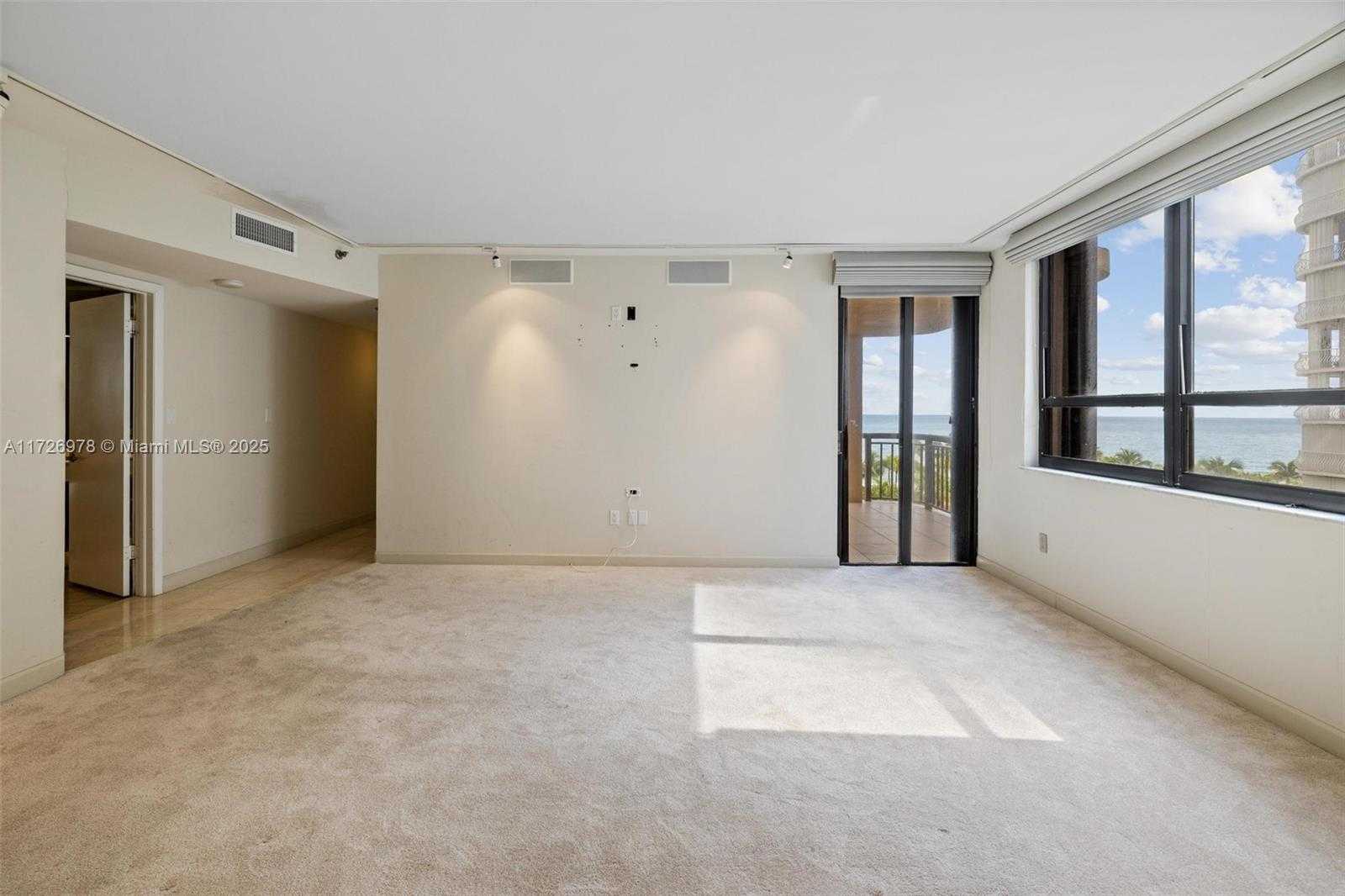 Small Image of 10175 COLLINS AVE #502, Bal Harbour Number 24