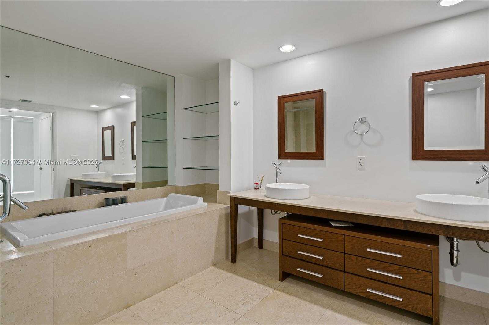 Small Image of 495 BRICKELL AVE #2003, Miami Number 19